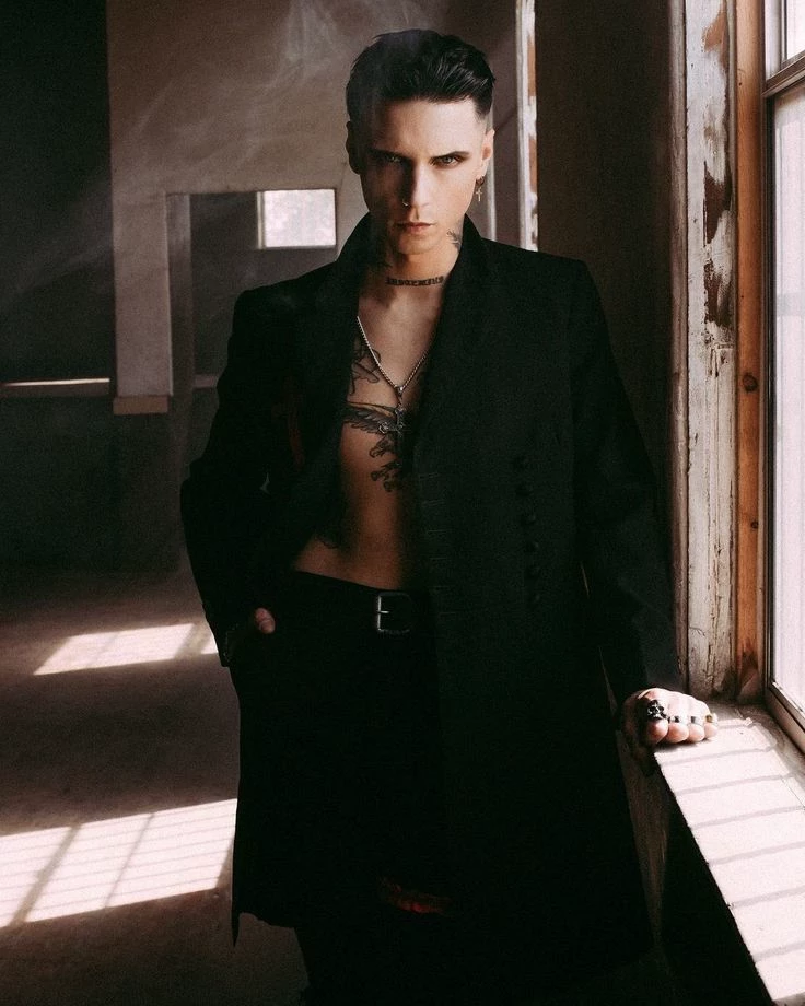 Andy Black thumbnail