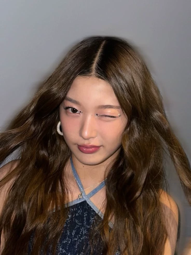 Yoonchae Jeong Katseye WLW thumbnail