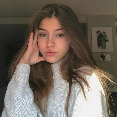 Elena thumbnail
