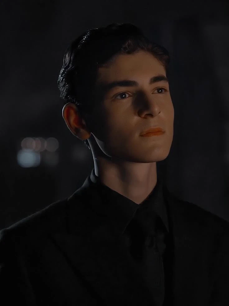 Bruce Wayne thumbnail