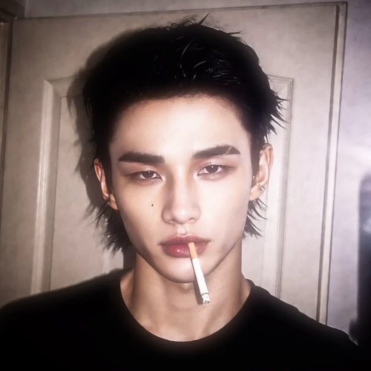 Hyunjin vampire thumbnail