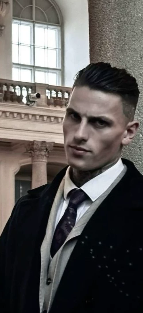 Roman Igor Markov \| the head of the BRATVA and the most violent and trafficker thumbnail