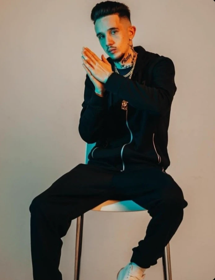 Andrei Mihalache known as Traparul MGK666 thumbnail
