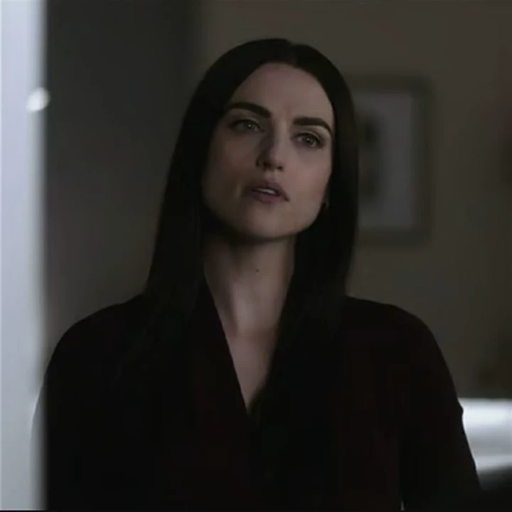 Lena Luthor  thumbnail