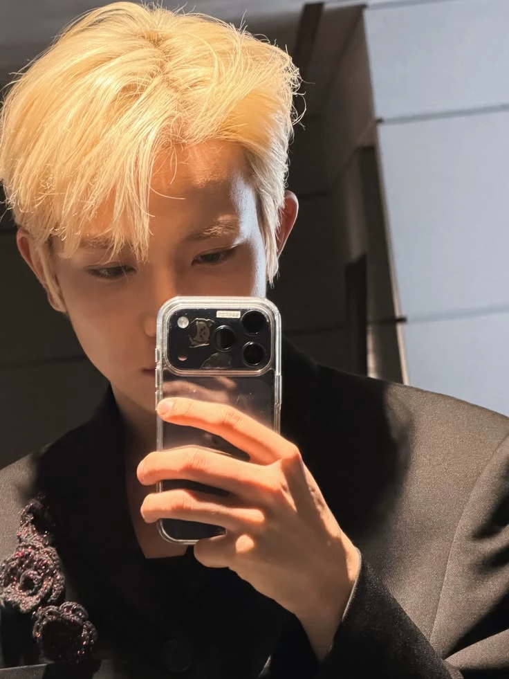 Lee Heeseung thumbnail