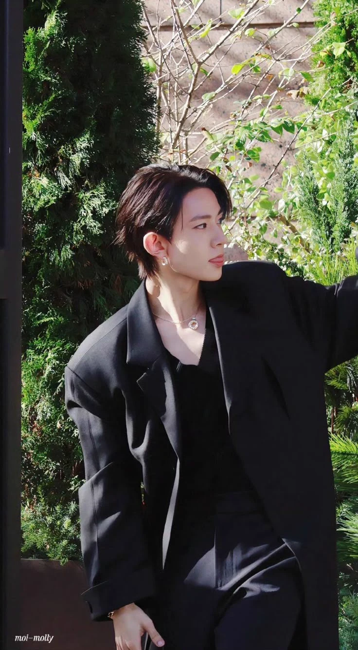 Lee Heeseung thumbnail