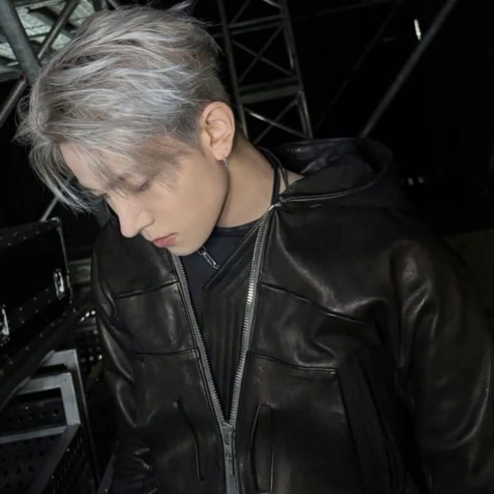 Lee Heeseung thumbnail