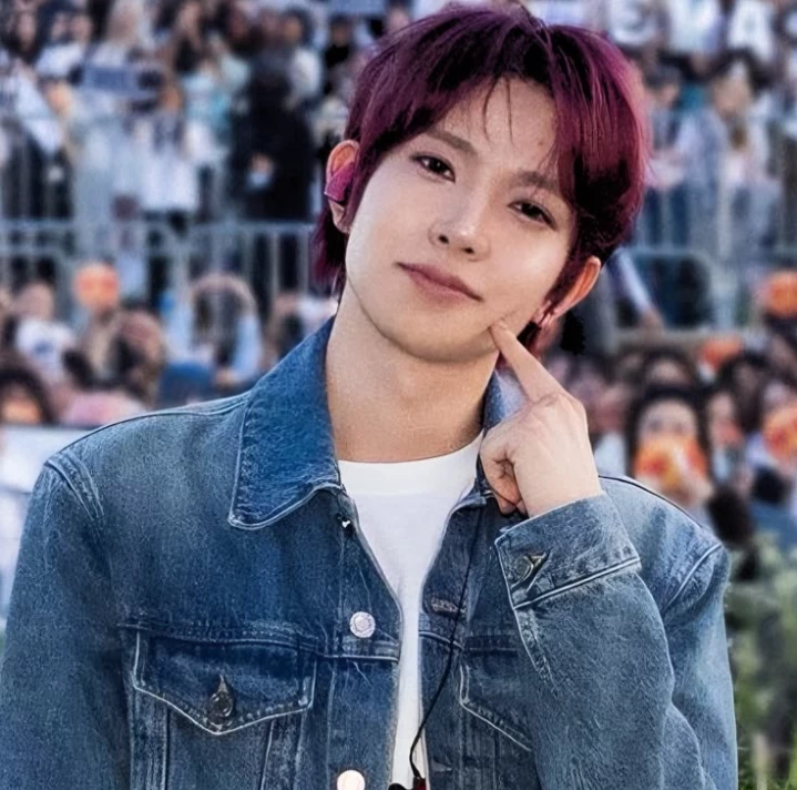 Heeseung thumbnail
