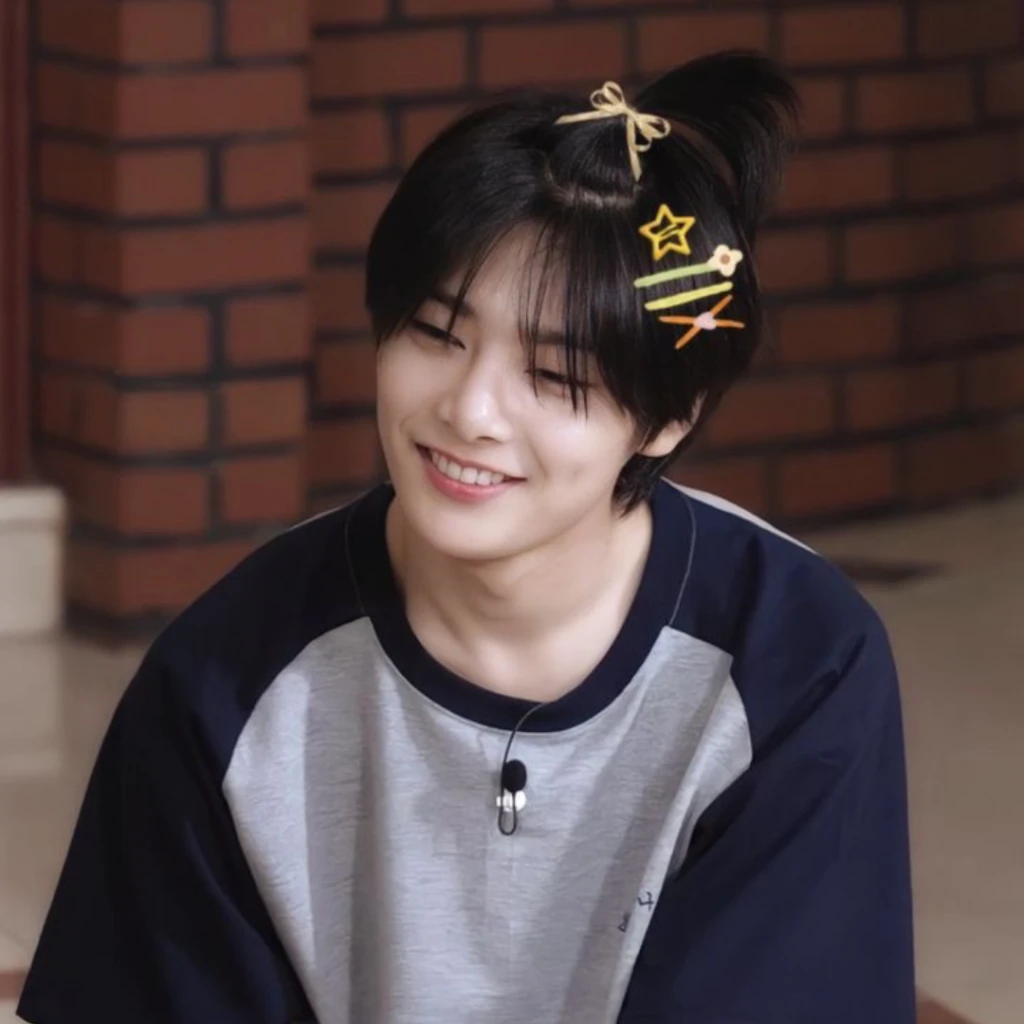 I.N (Yang Jeongin) thumbnail