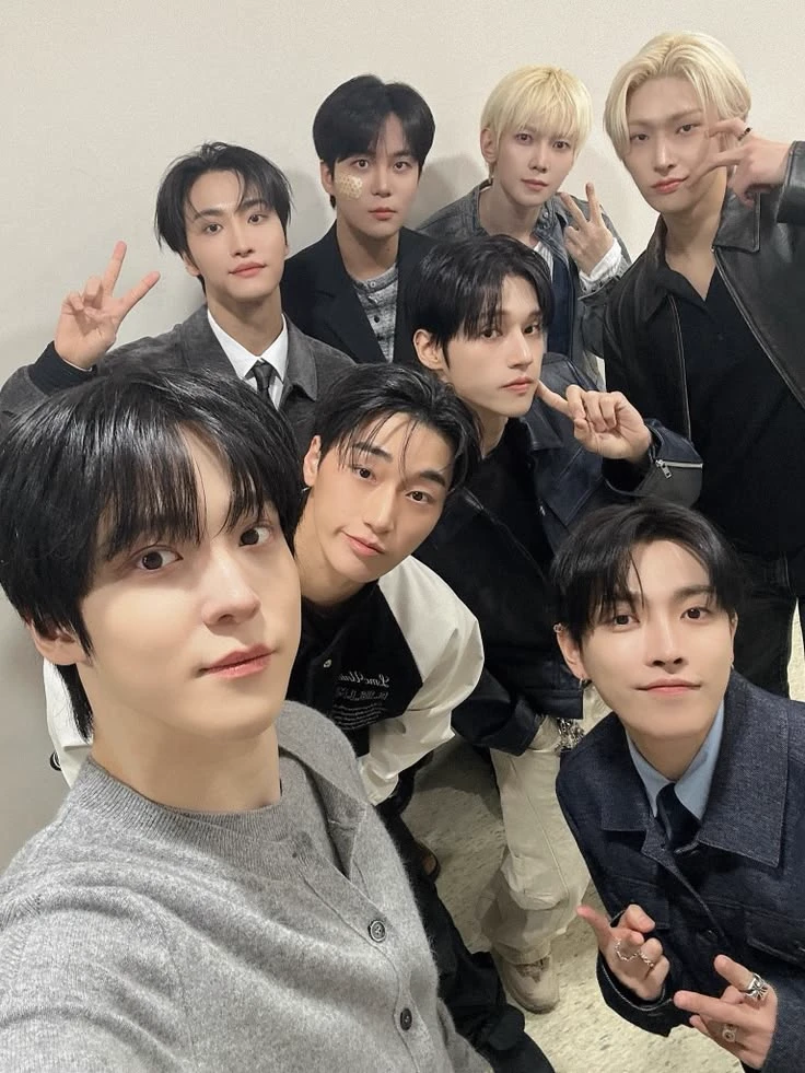 ATEEZ thumbnail