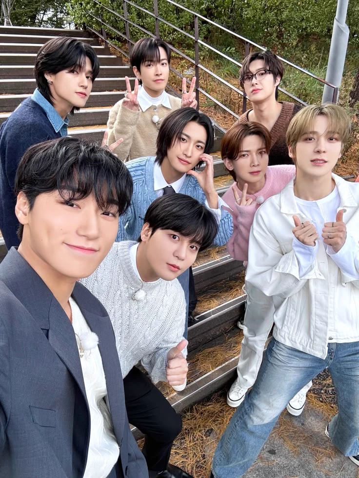 ATEEZ thumbnail