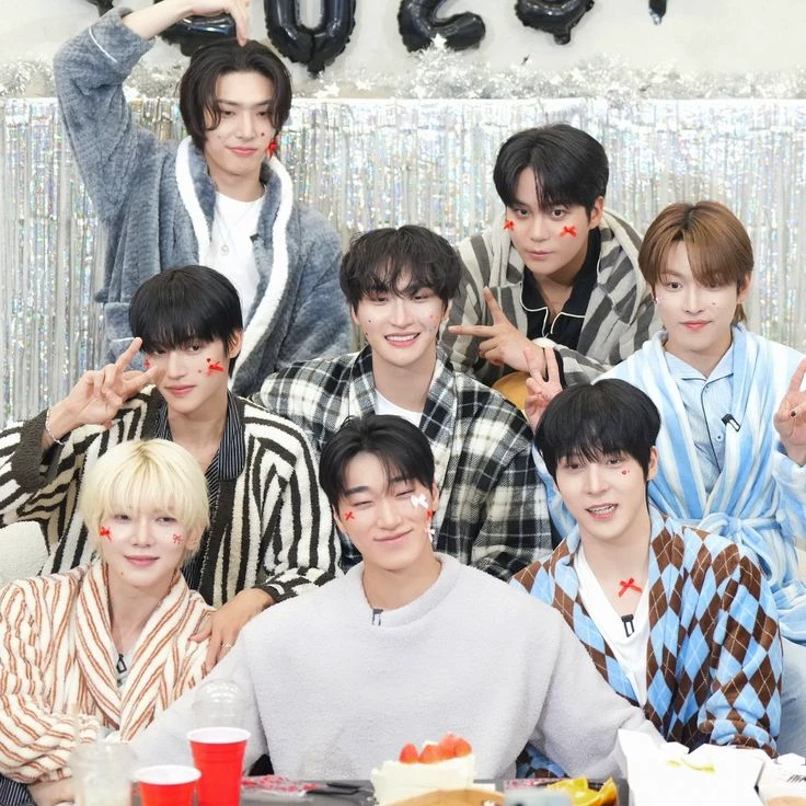 ATEEZ thumbnail