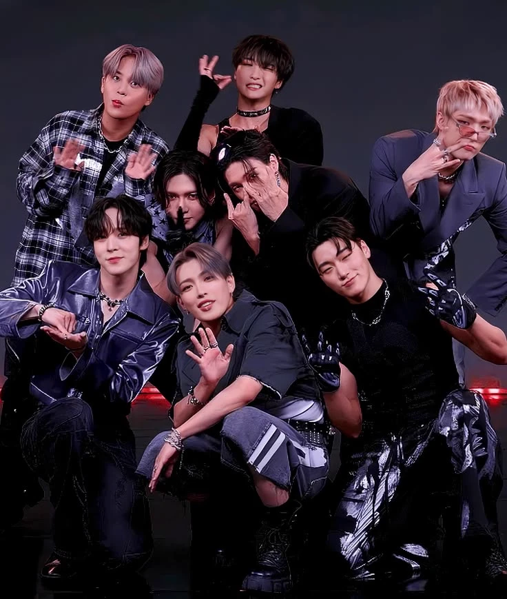 ATEEZ - (^o^) thumbnail