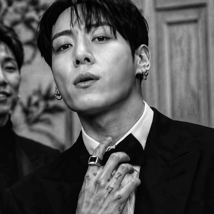 Jeon Jungkook (cold ceo) thumbnail