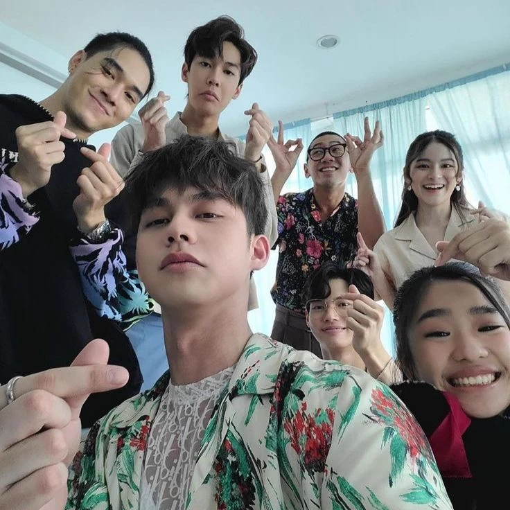 F4  thumbnail