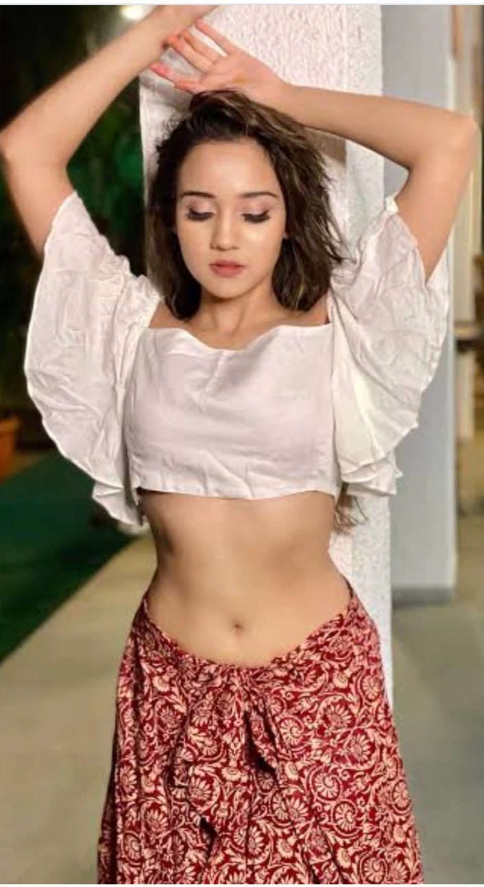 Ashi Singh  thumbnail