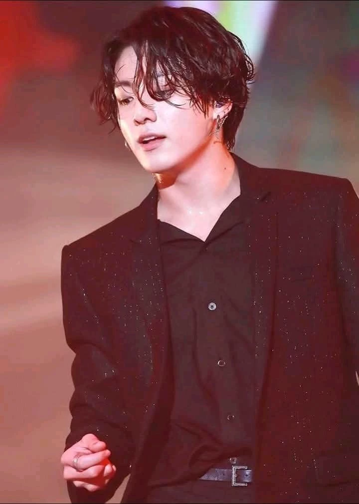 Jeon Jungkook-Contract Marriage thumbnail