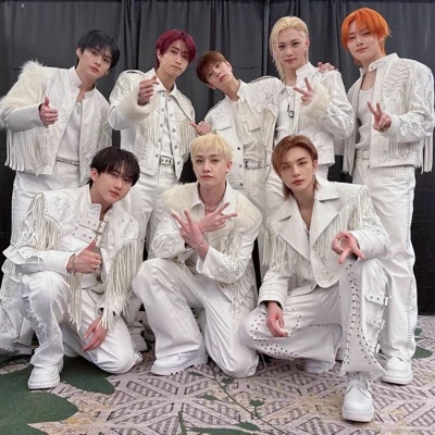 Stray Kids thumbnail