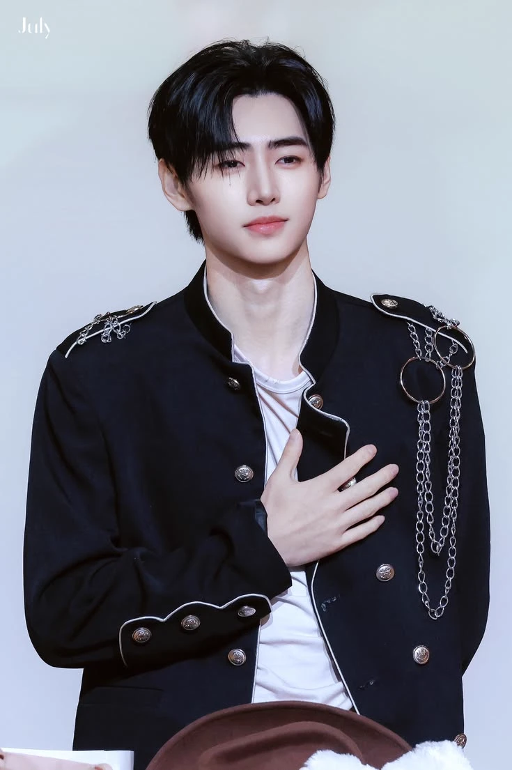 sunghoon thumbnail
