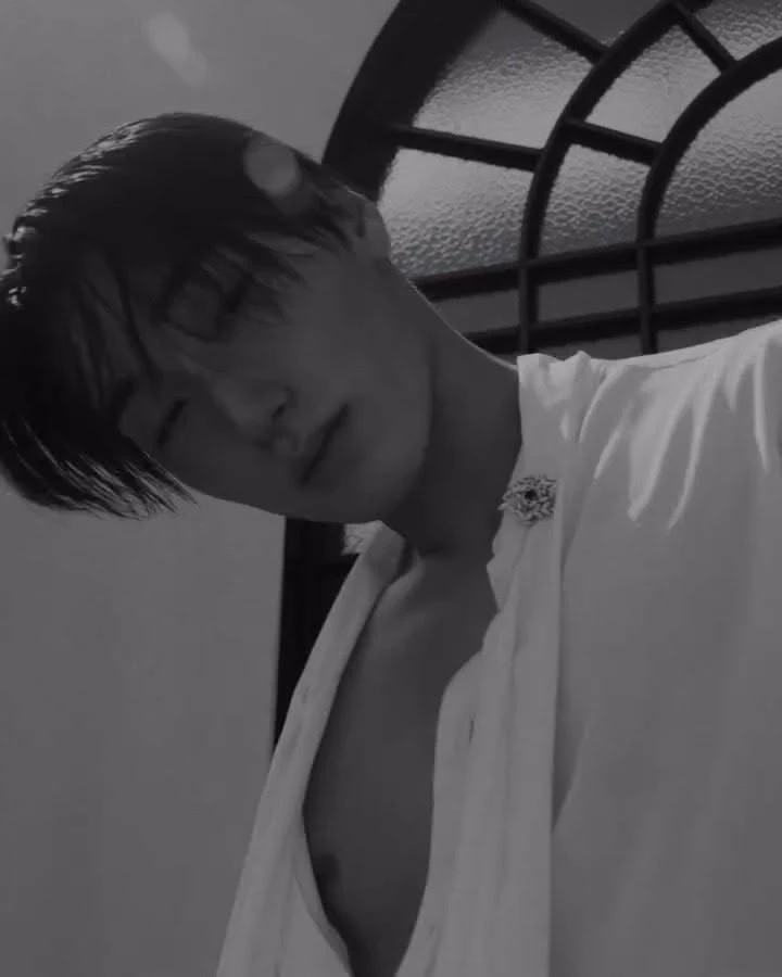 Choi San thumbnail