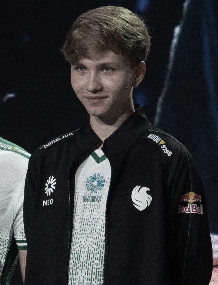 Monesy Ilya Osipov thumbnail
