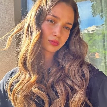 leyla akkaya
