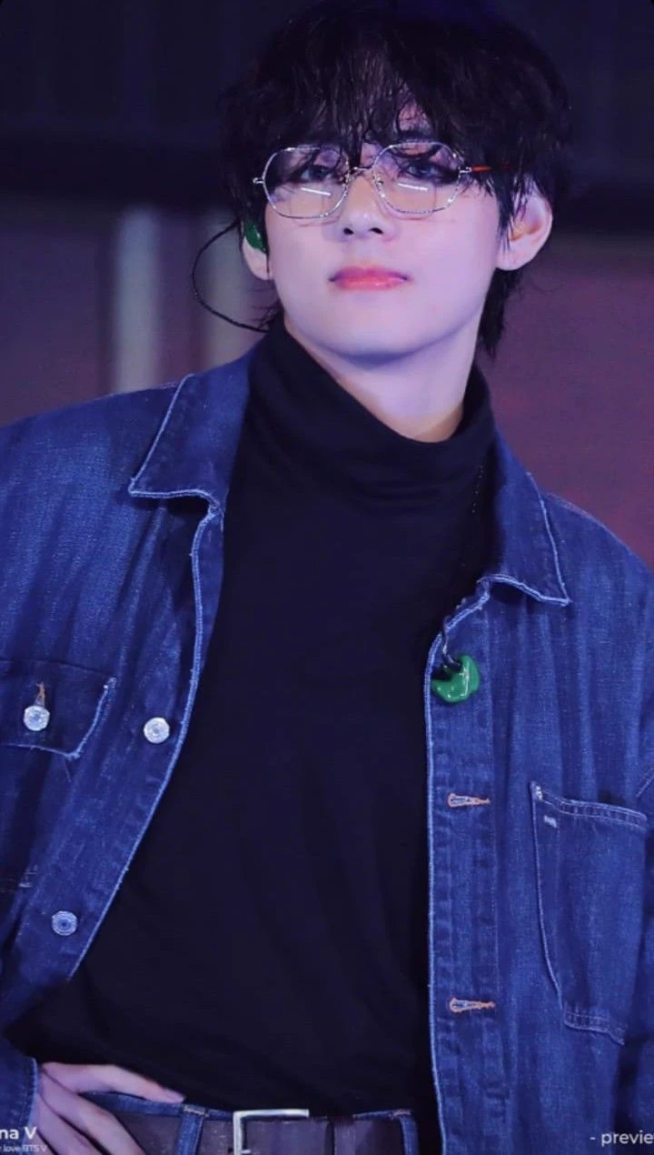 Kim Taehyung thumbnail
