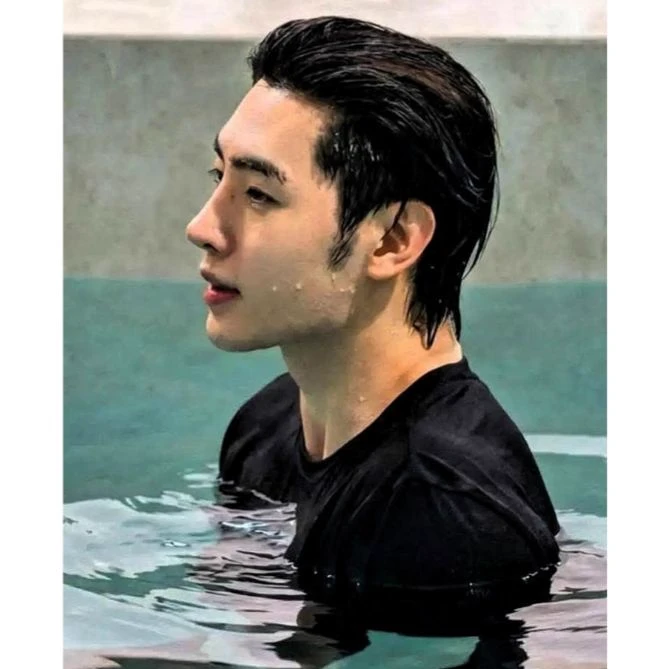Sunghoon thumbnail