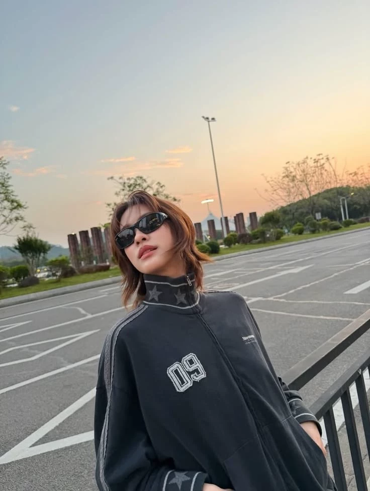 Emi Thasorn  thumbnail