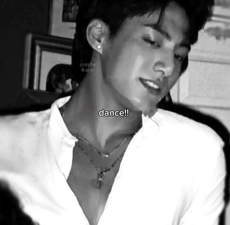 Jeon Jungkook thumbnail