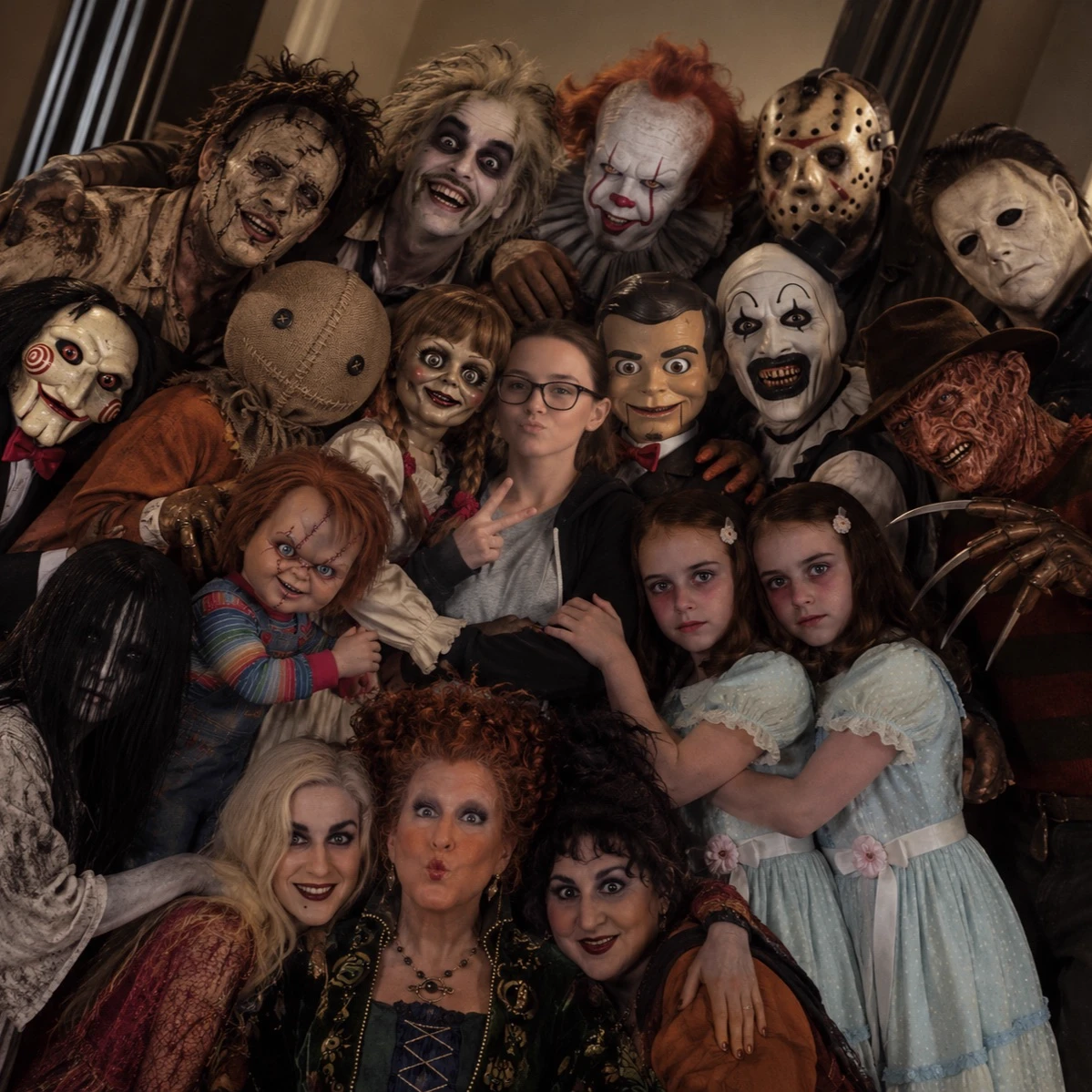 Horror house thumbnail