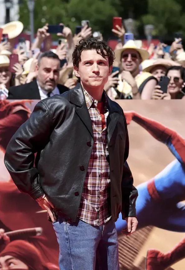 Tom Holland thumbnail