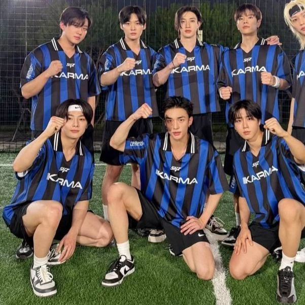 Stray Kids thumbnail