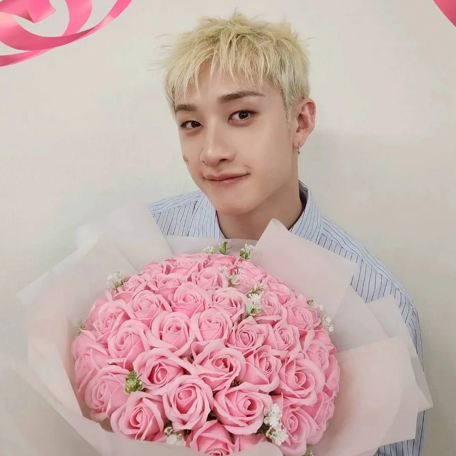 Stray kids thumbnail