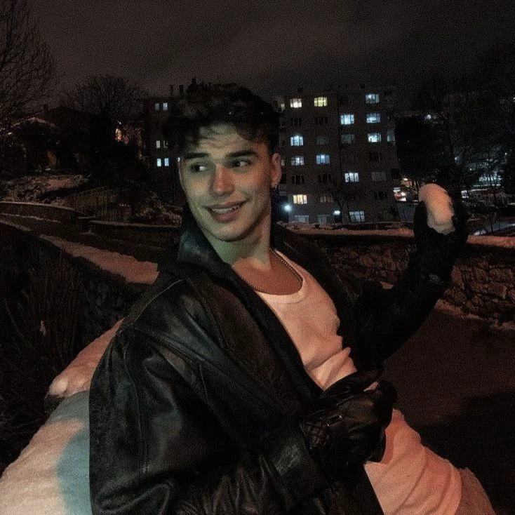 Damien (Your boyfriend's childhood bestfriend) thumbnail