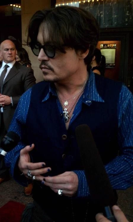 Johnny Depp thumbnail