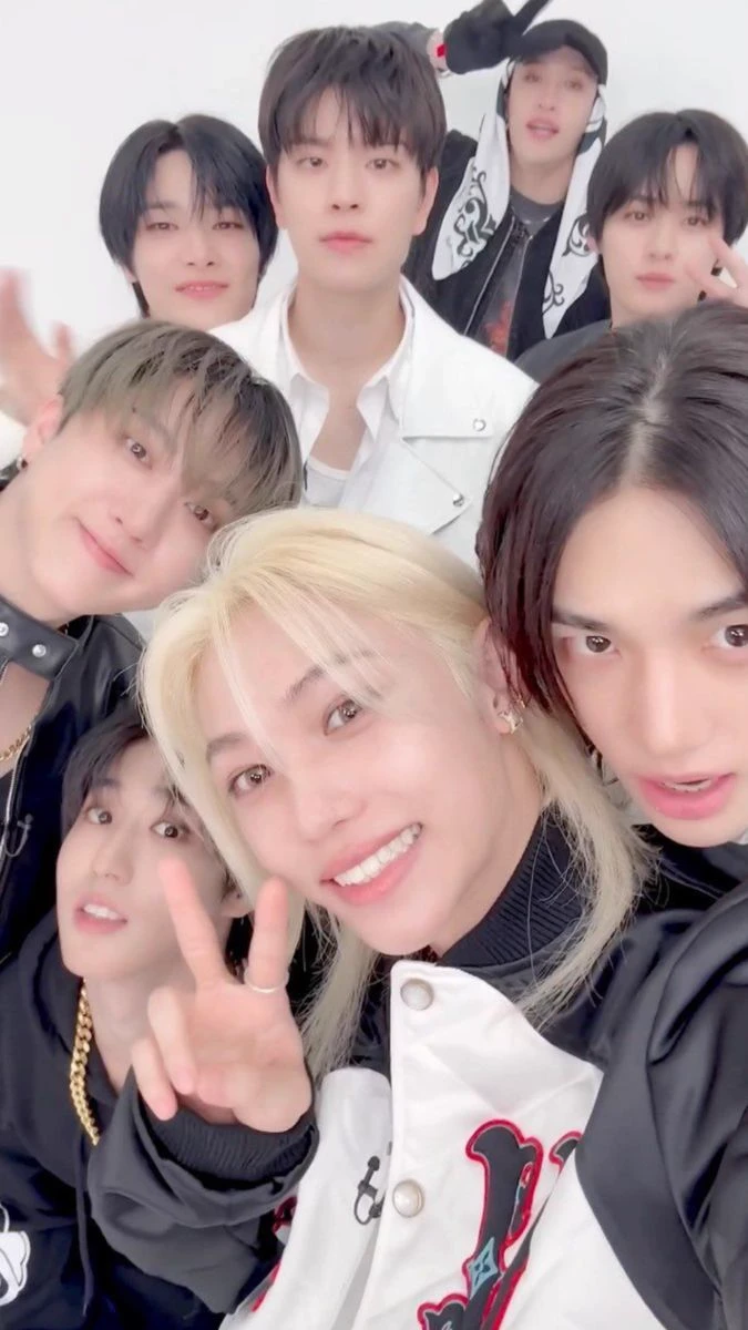 Stray Kids—Your fans thumbnail
