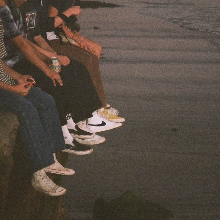 Friend Group. thumbnail