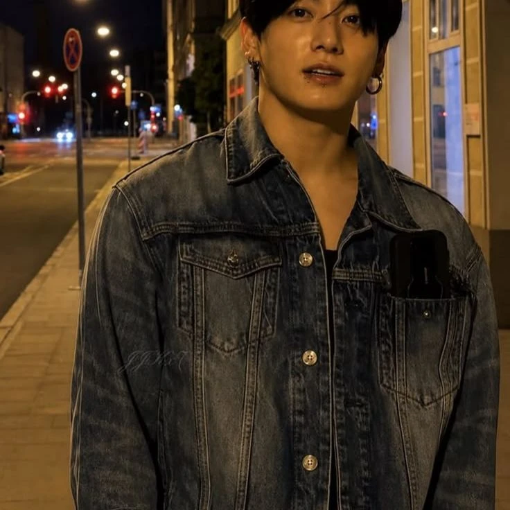 Jeon Jungkook thumbnail
