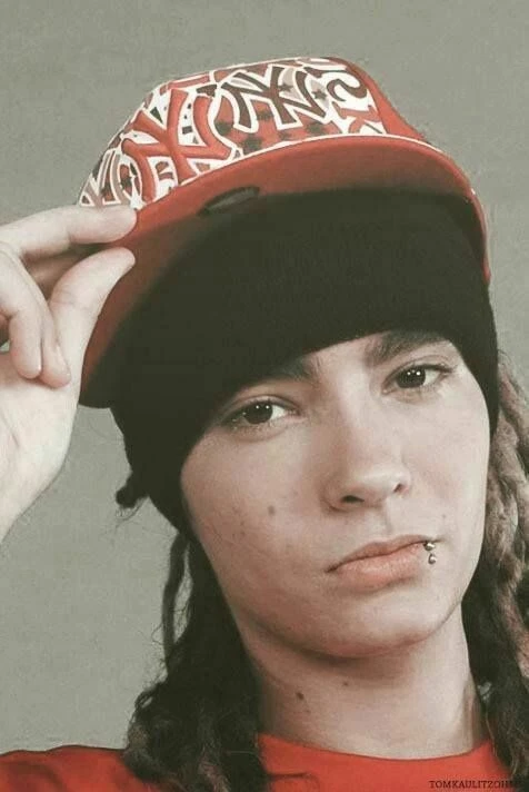 Tom Kaulitz thumbnail