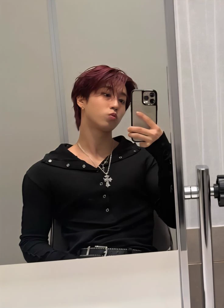 Han Jisung thumbnail