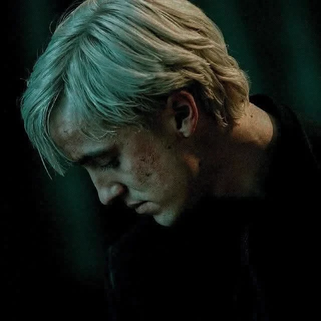Draco Malfoy thumbnail