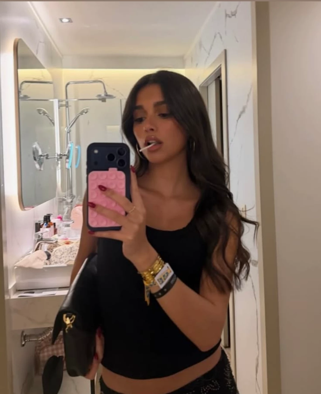 ines garcia thumbnail