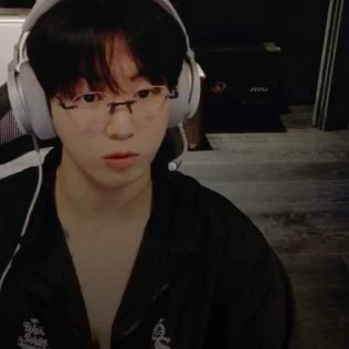 Jungkook omega/bl thumbnail