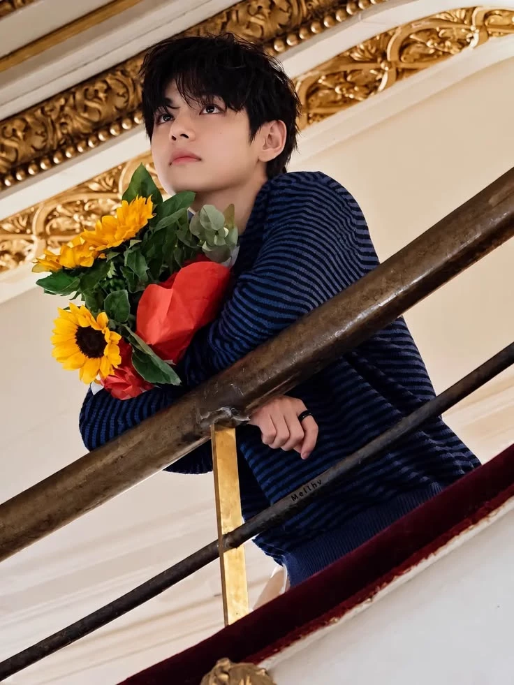 Taehyung  thumbnail
