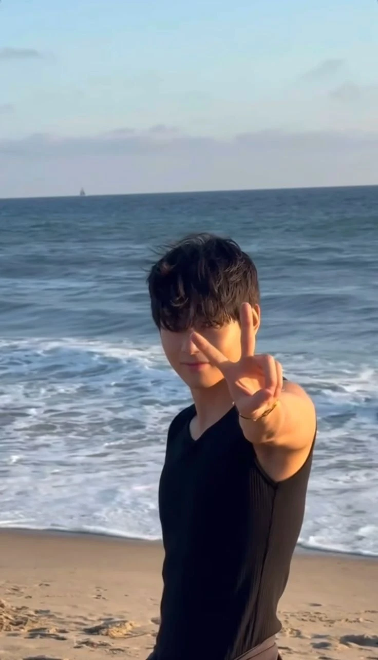 Taehyung thumbnail