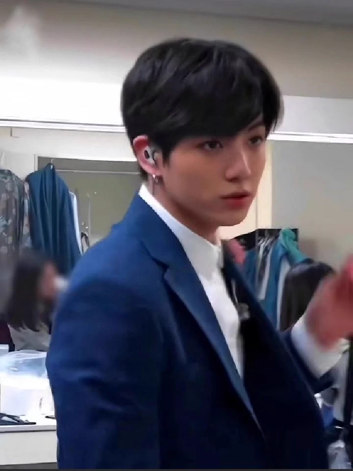 jungkook thumbnail