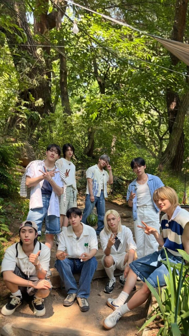 Stray Kids in the forest thumbnail