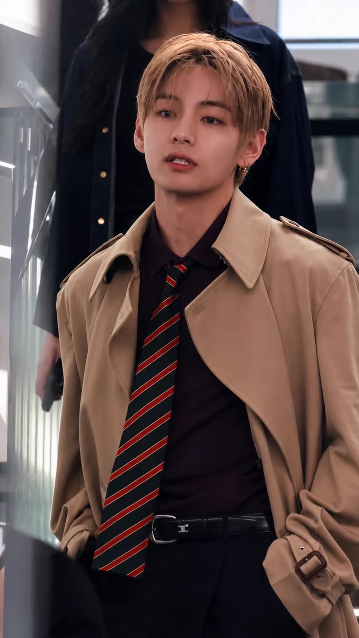 Kim Taehyung (Revenge love) thumbnail