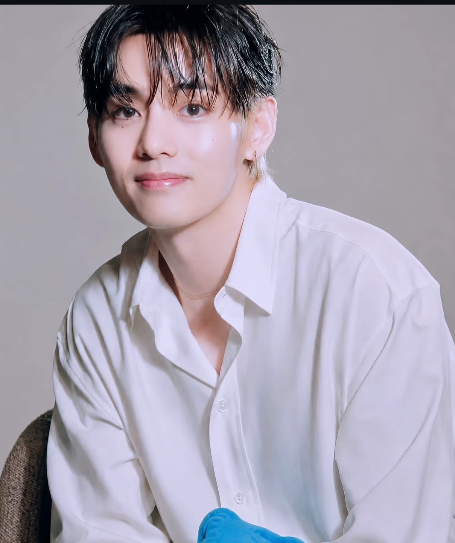 Kim Taehyung (CEO) thumbnail